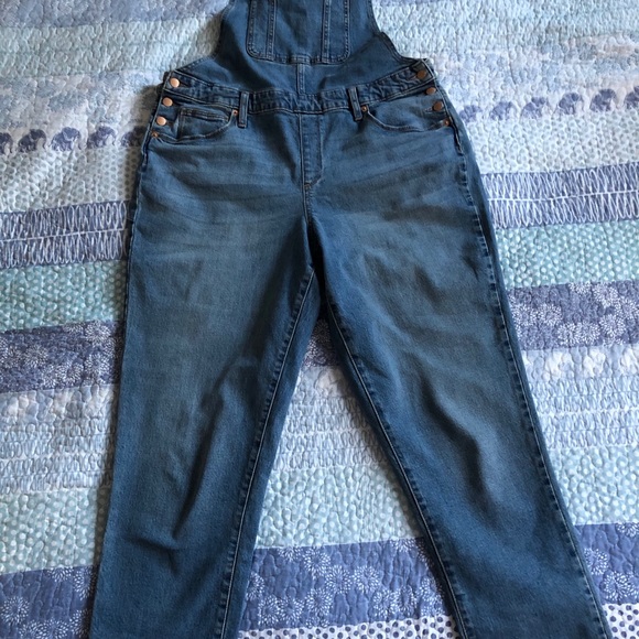 Women’s medium jeans jumpsuit-14 - Picture 4 of 5